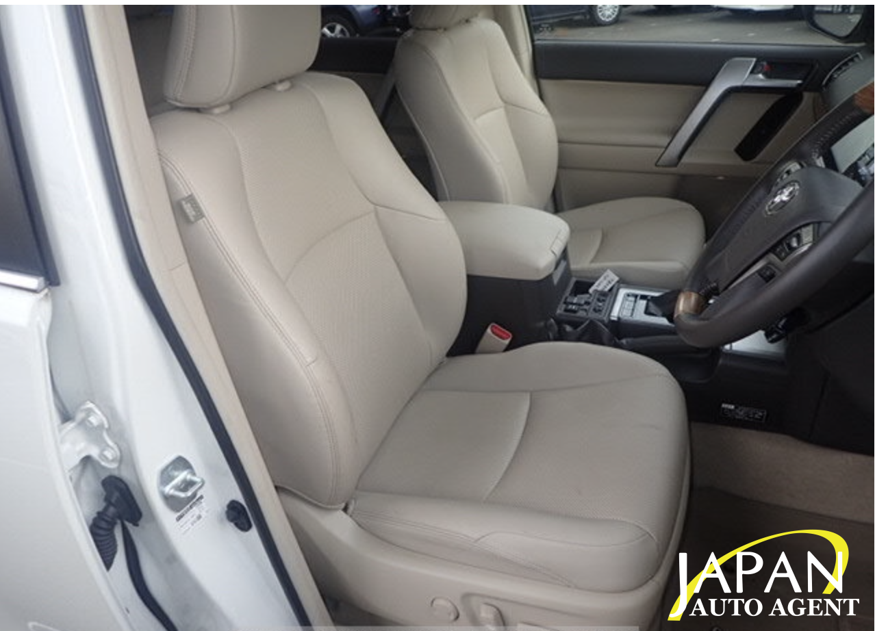 2019 Toyota Land Cruiser Prado