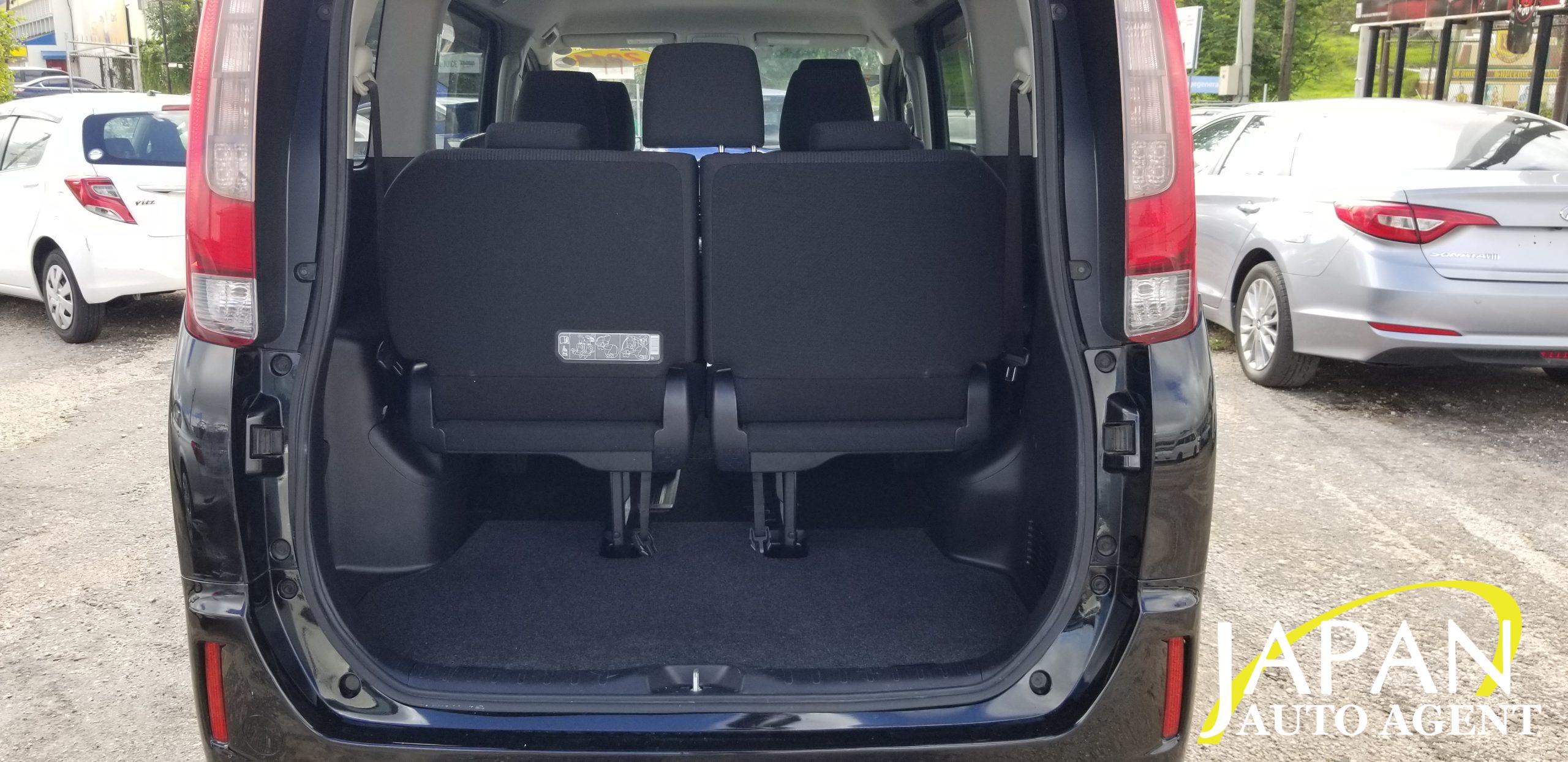 2014 TOYOTA NOAH