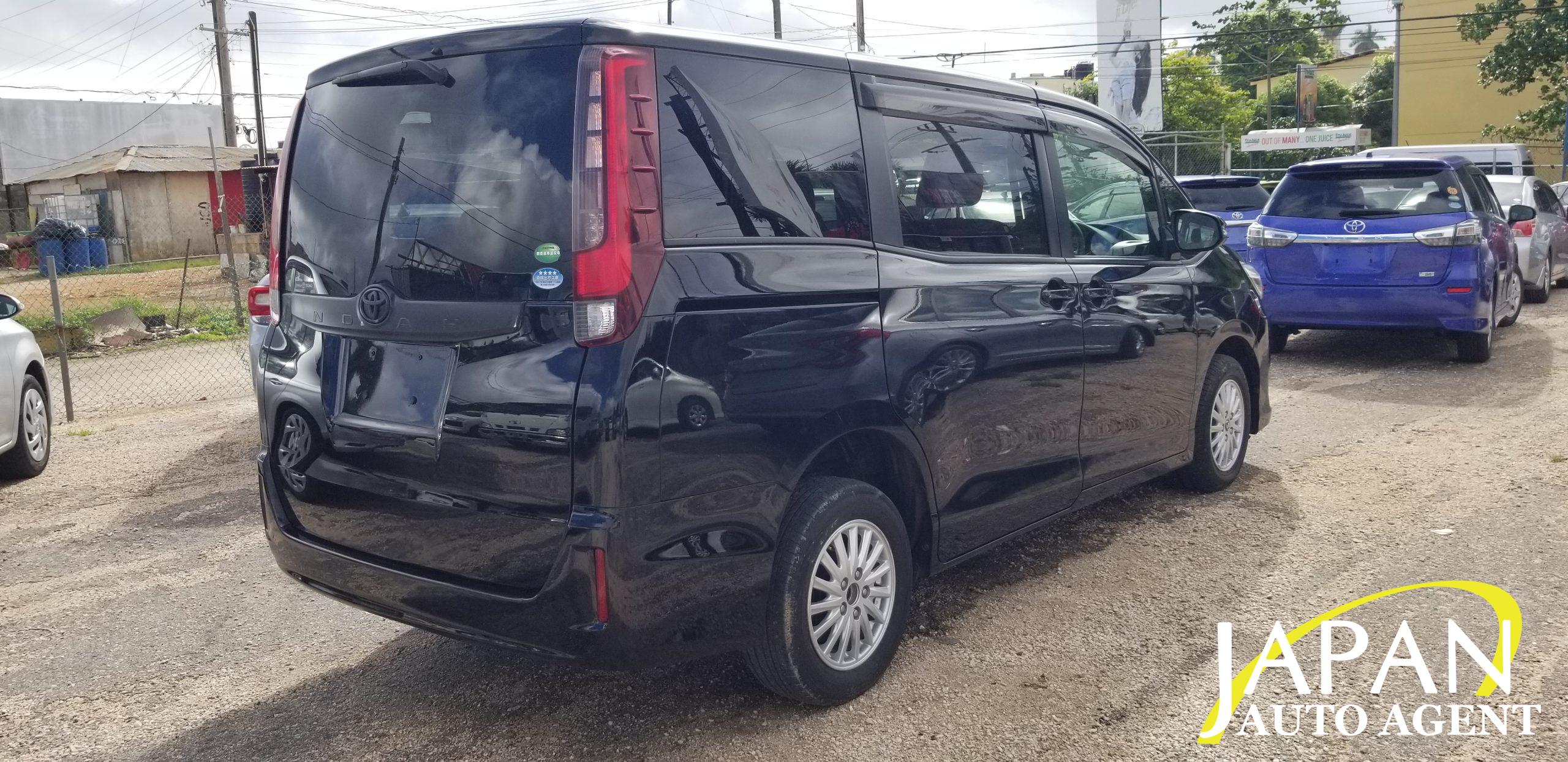 2014 TOYOTA NOAH
