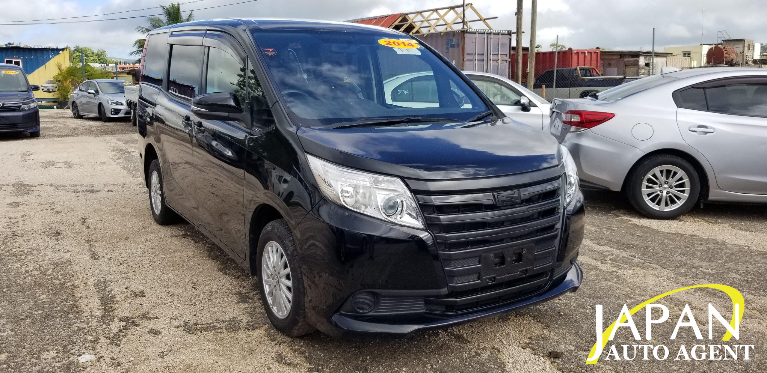 2014 TOYOTA NOAH