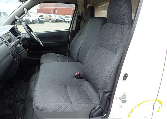 2013 TOYOTA HIACE VAN DX