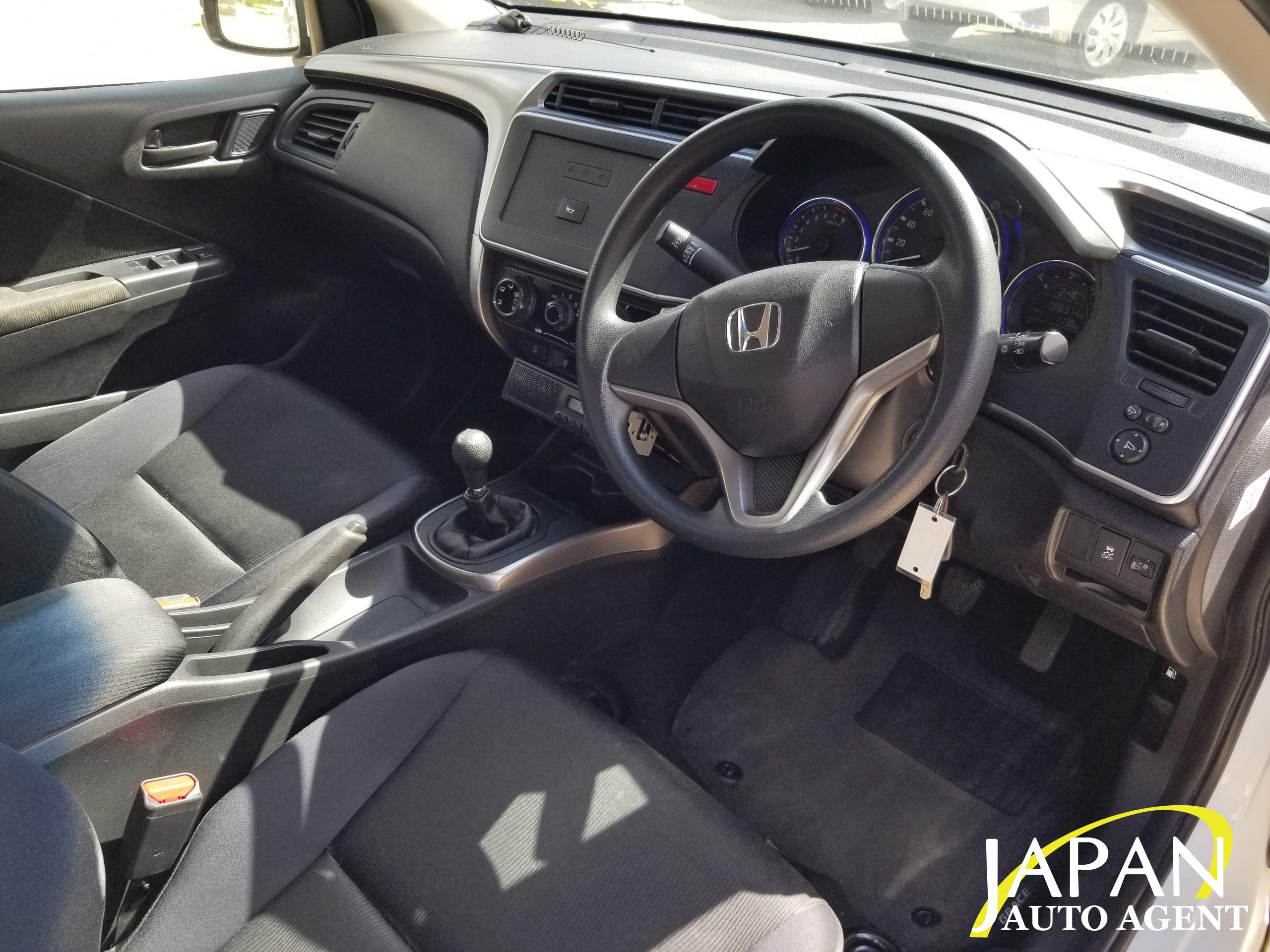 2016 HONDA GRACE