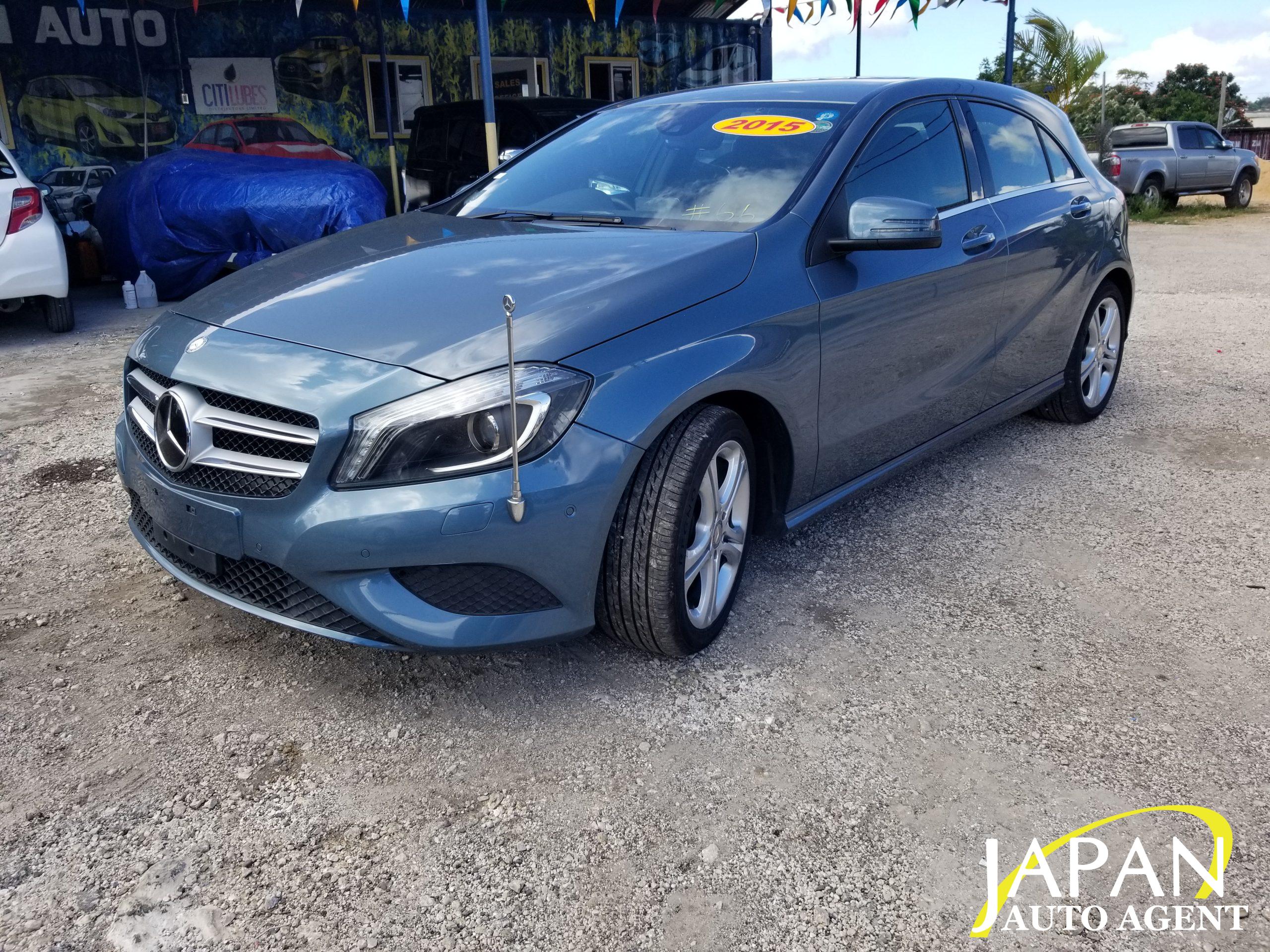 2015 MERCEDES-BENZ A-CLASS A180