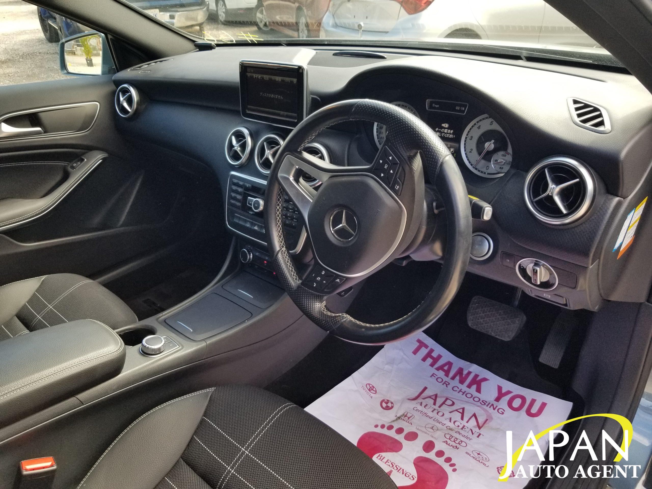 2015 MERCEDES-BENZ A-CLASS A180