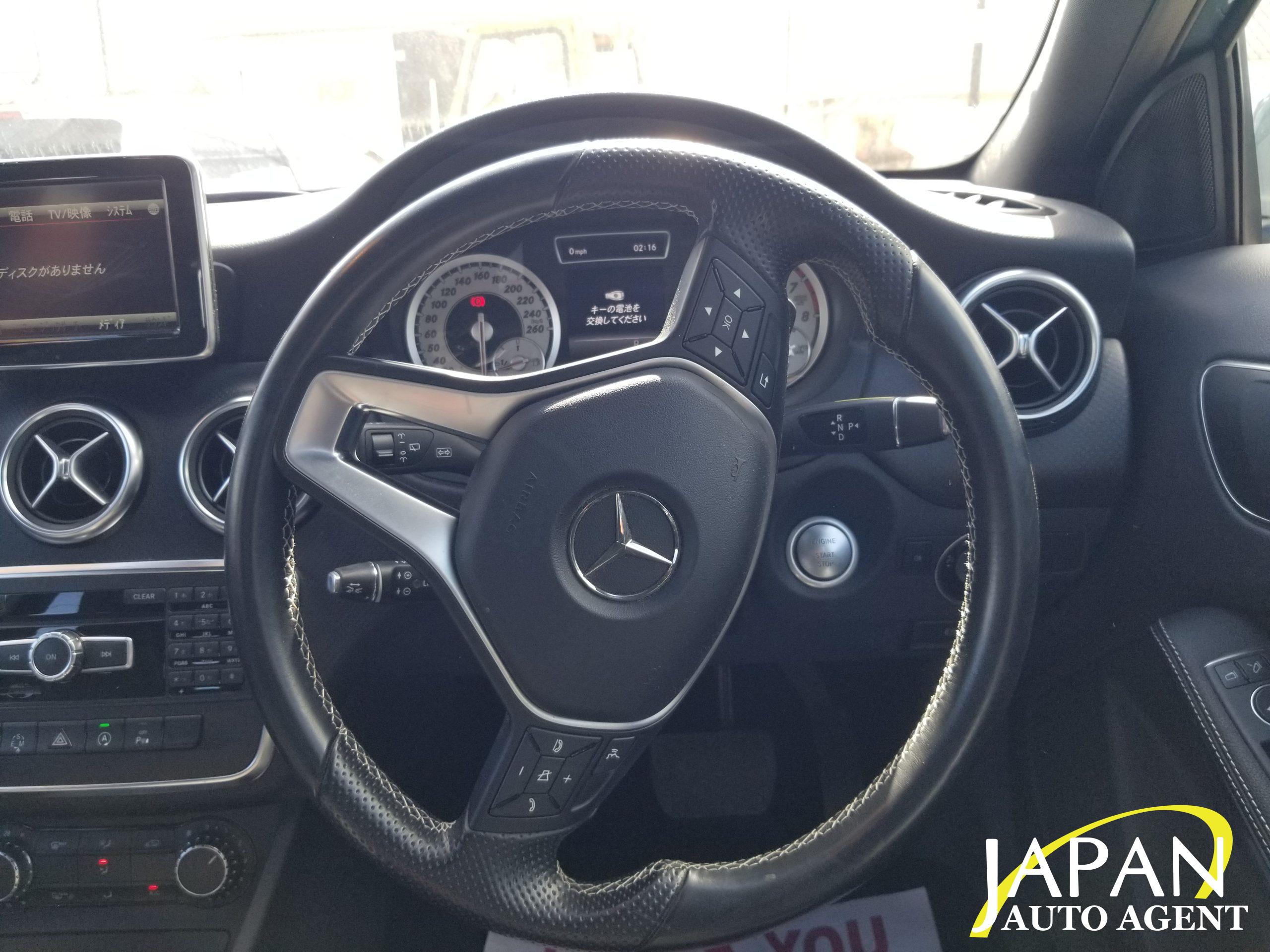 2015 MERCEDES-BENZ A-CLASS A180