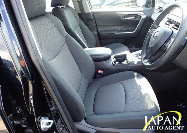 2019 TOYOTA RAV4 HYBRID