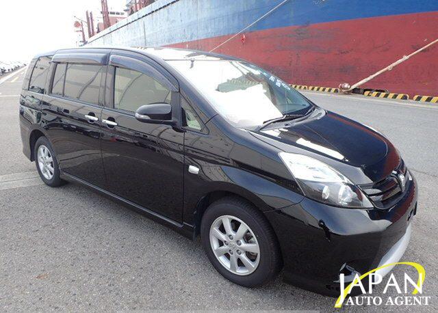 2015 TOYOTA ISIS PLATANA V