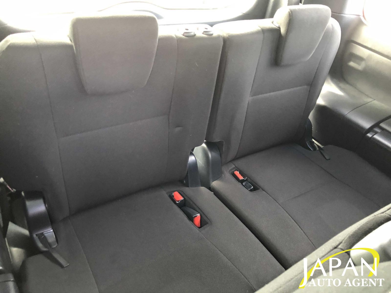 2017 TOYOTA ESQUIRE G