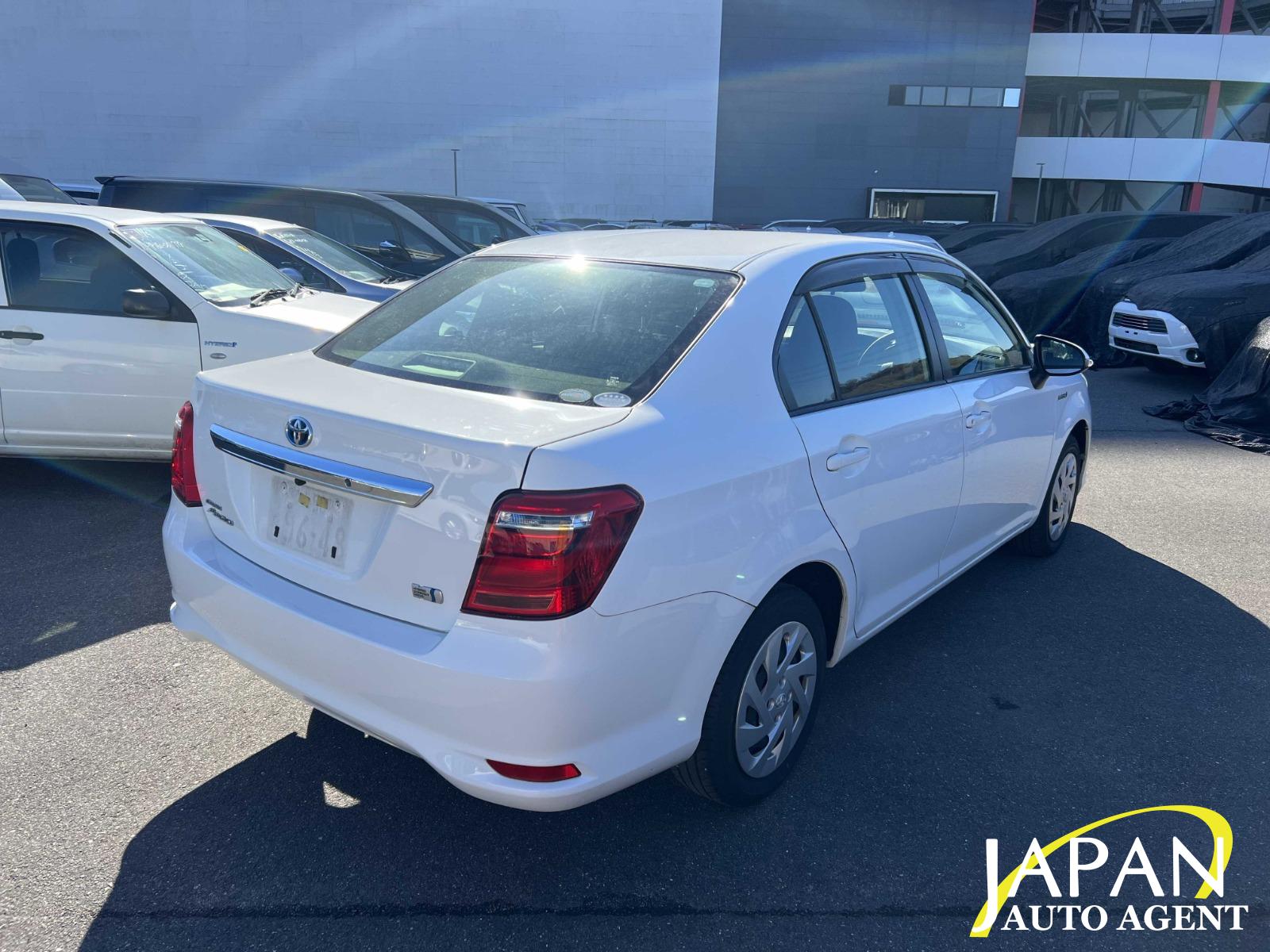 2018 TOYOTA AXIO HYBRID