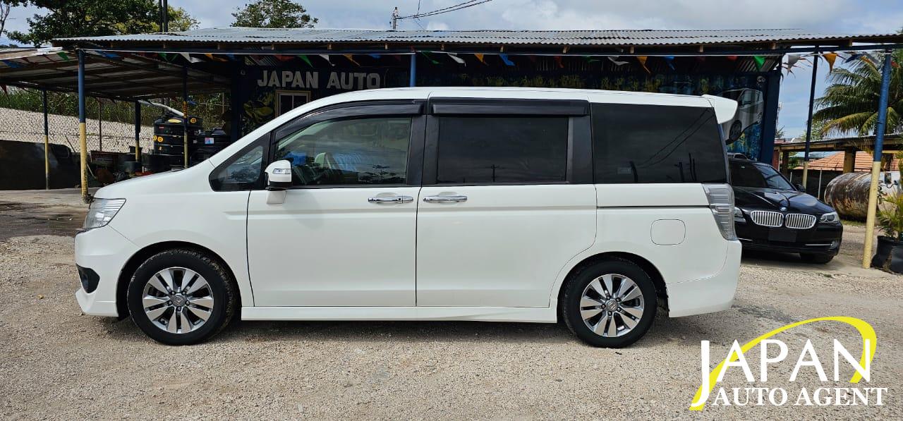 2014 HONDA STEPWAGON SPADA
