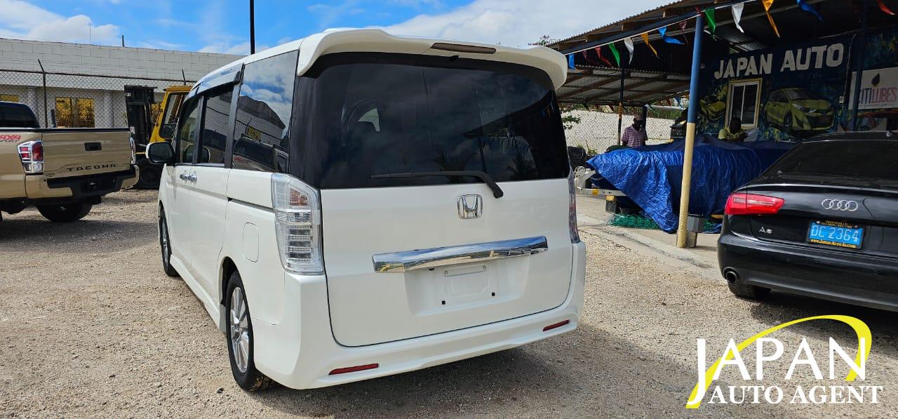 2014 HONDA STEPWAGON SPADA