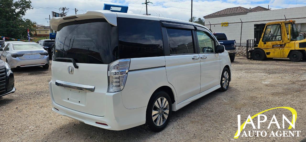 2014 HONDA STEPWAGON SPADA