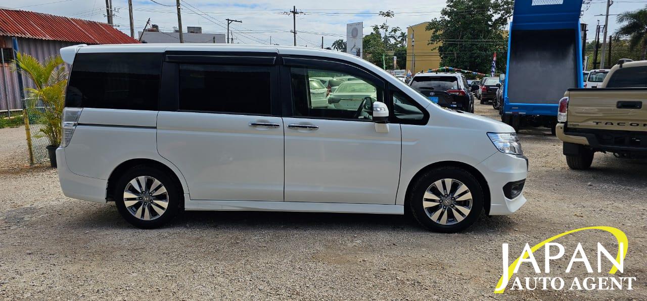 2014 HONDA STEPWAGON SPADA