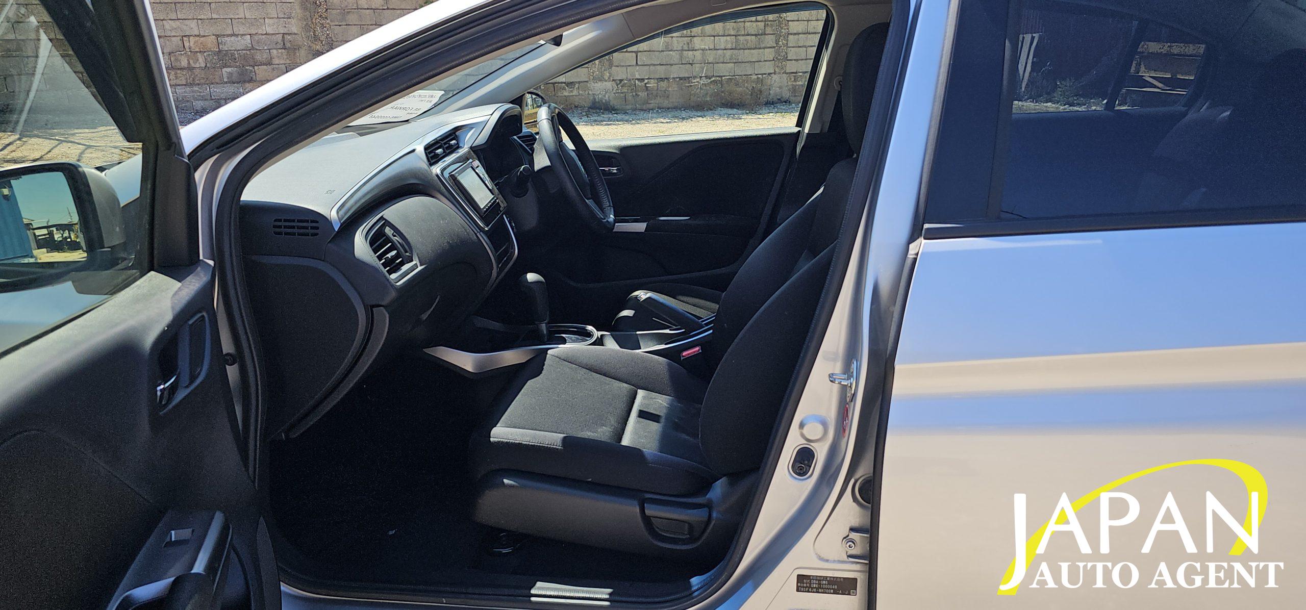 2015 HONDA GRACE LX