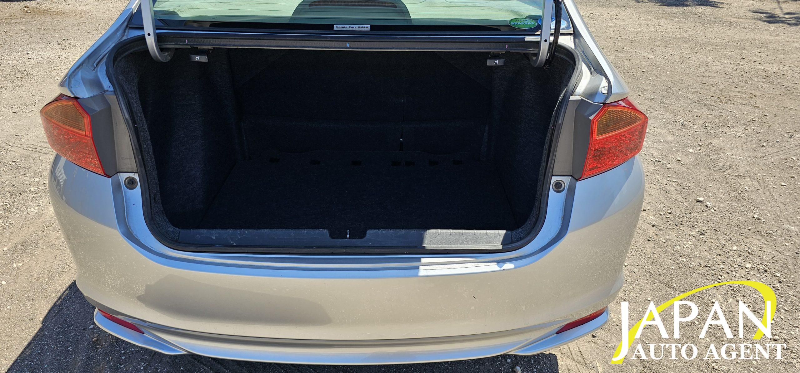 2015 HONDA GRACE LX