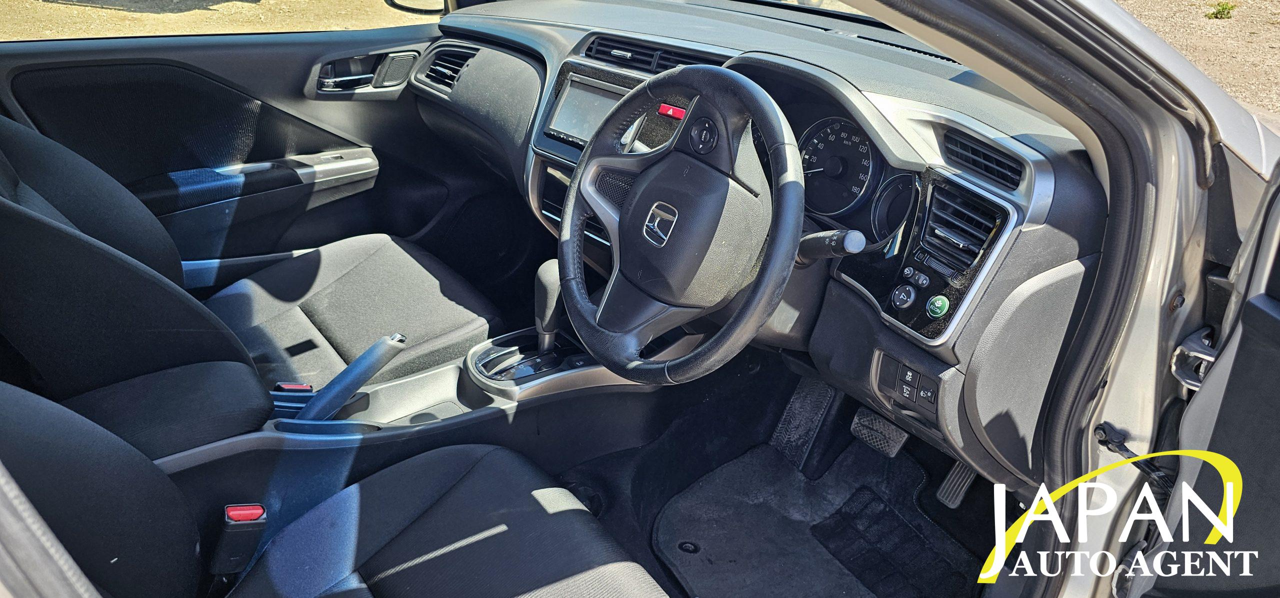 2015 HONDA GRACE LX