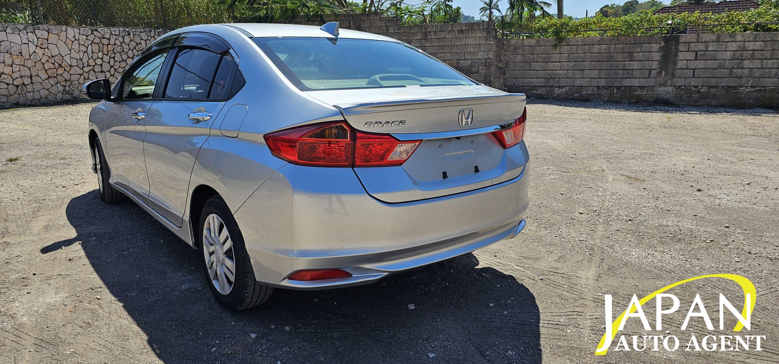 2015 HONDA GRACE LX