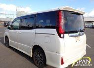 2015 TOYOTA NOAH SI