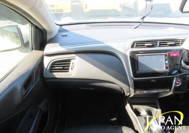 2016 HONDA GRACE HYBRID
