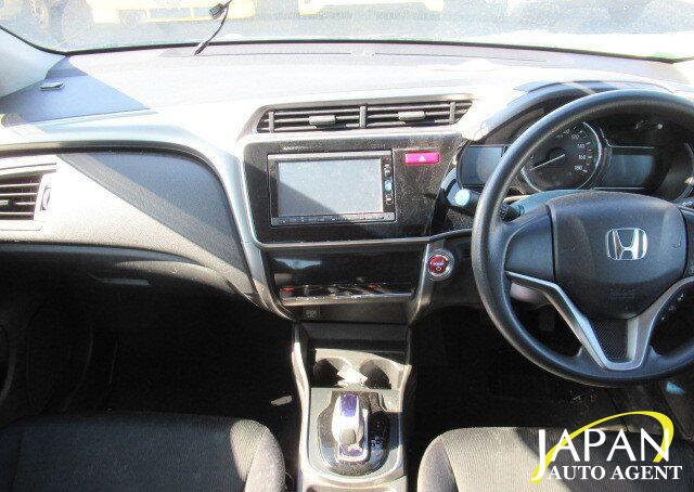 2016 HONDA GRACE HYBRID