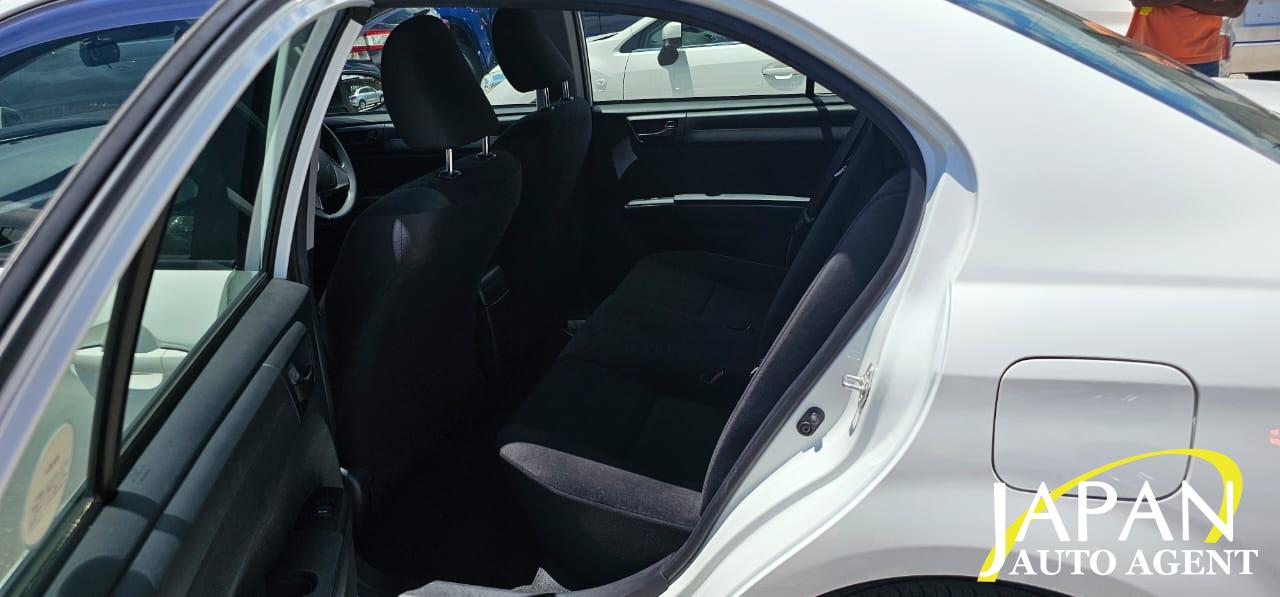 2018 TOYOTA COROLLA AXIO