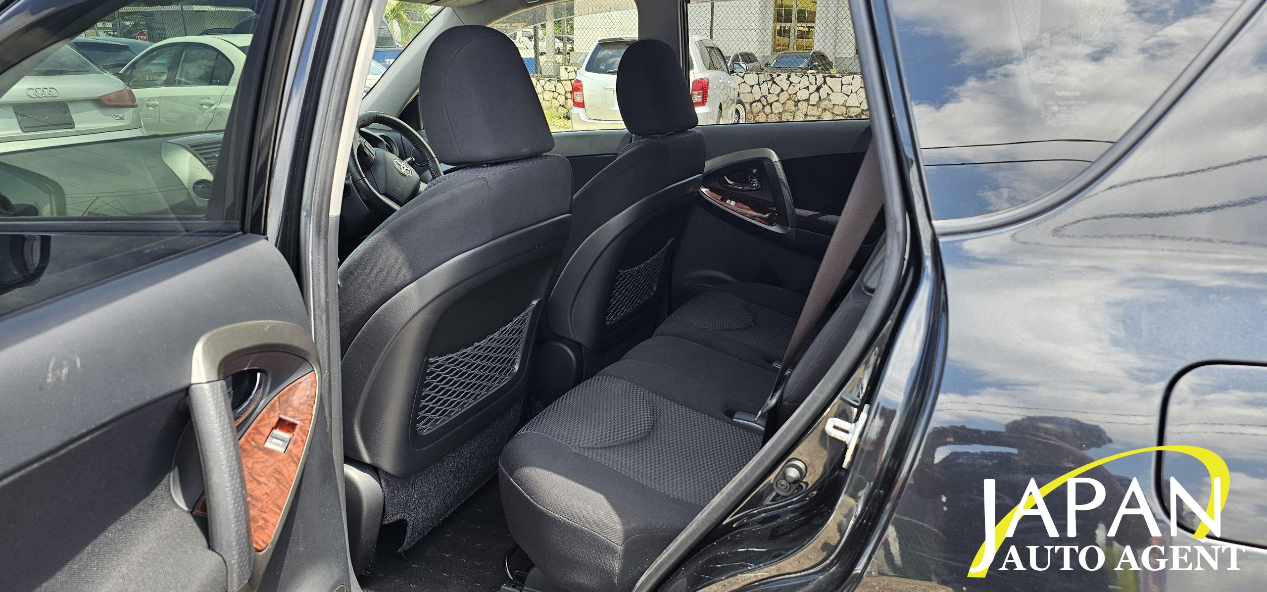 2015 TOYOTA RAV4 STYLE