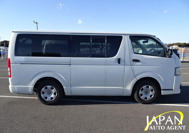 2014 TOYOTA HIACE VAN