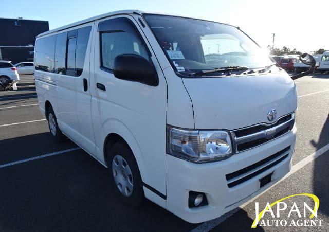 2014 TOYOTA HIACE VAN