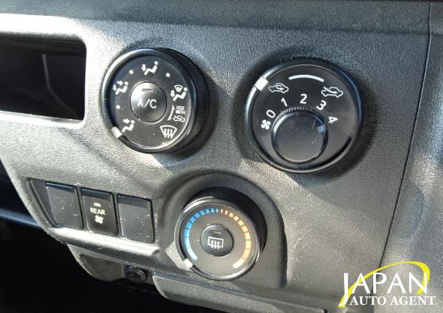 2014 TOYOTA HIACE VAN DX GL PACKAGE