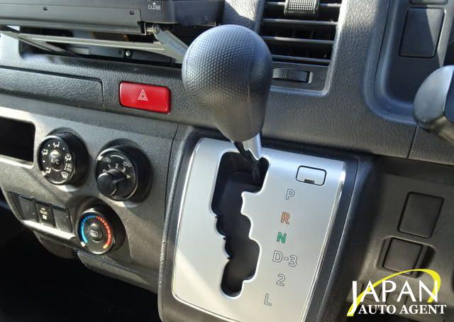 2014 TOYOTA HIACE VAN DX GL PACKAGE