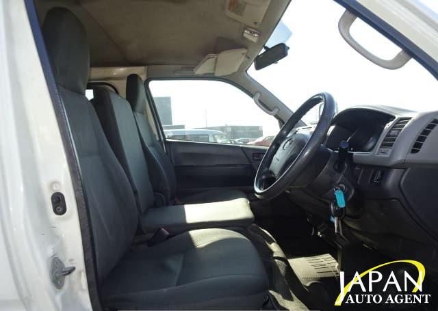 2014 TOYOTA HIACE VAN LONG DX