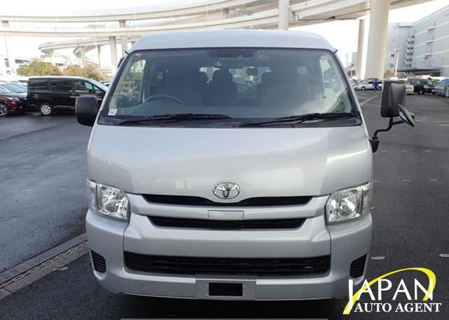 2020 TOYOTA HIACE COMMUTER