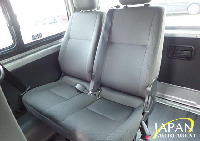 2020 TOYOTA HIACE COMMUTER