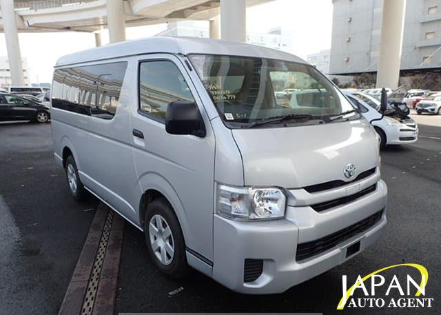 2020 TOYOTA HIACE COMMUTER