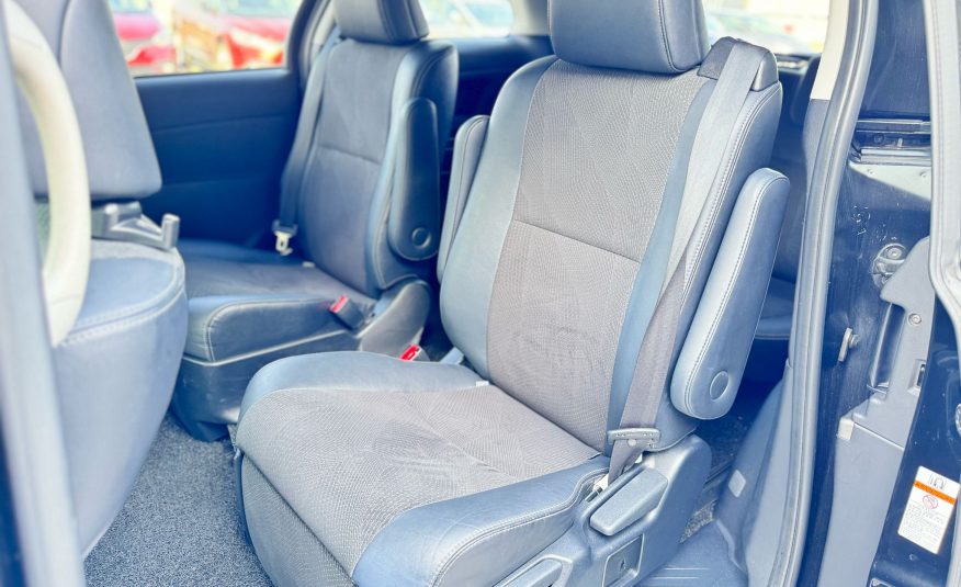 2015 Toyota Estima G