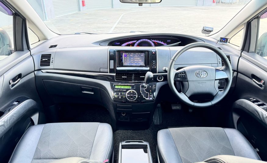 2015 Toyota Estima G
