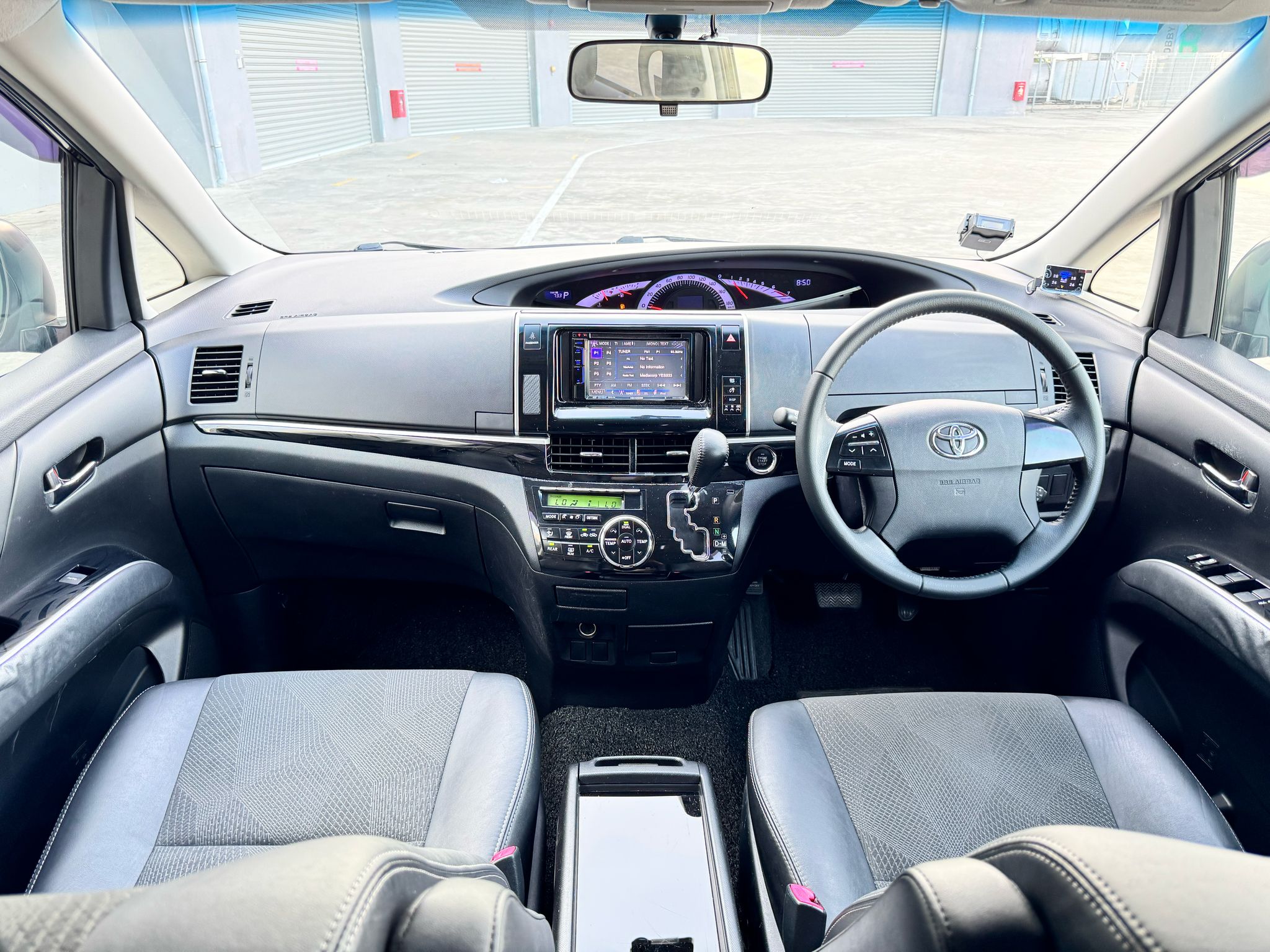 2015 Toyota Estima G