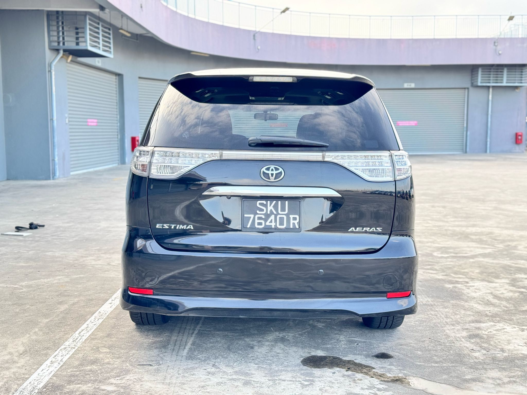 2015 Toyota Estima G