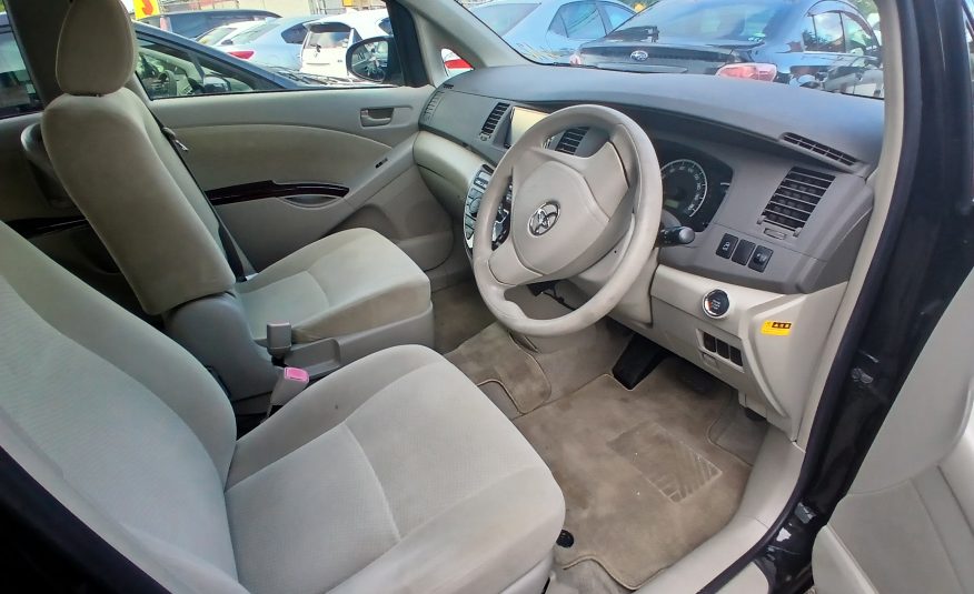2016 Toyota Isis