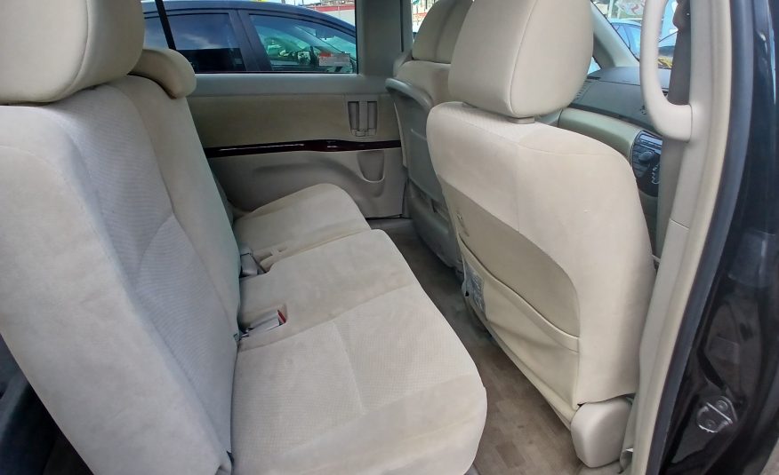 2016 Toyota Isis