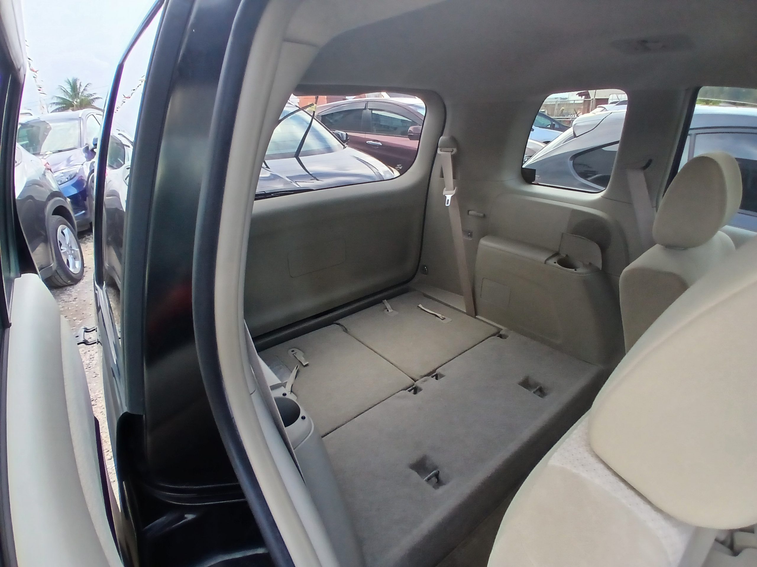 2016 Toyota Isis