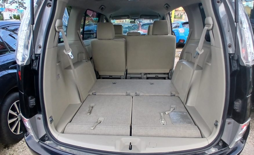 2016 Toyota Isis