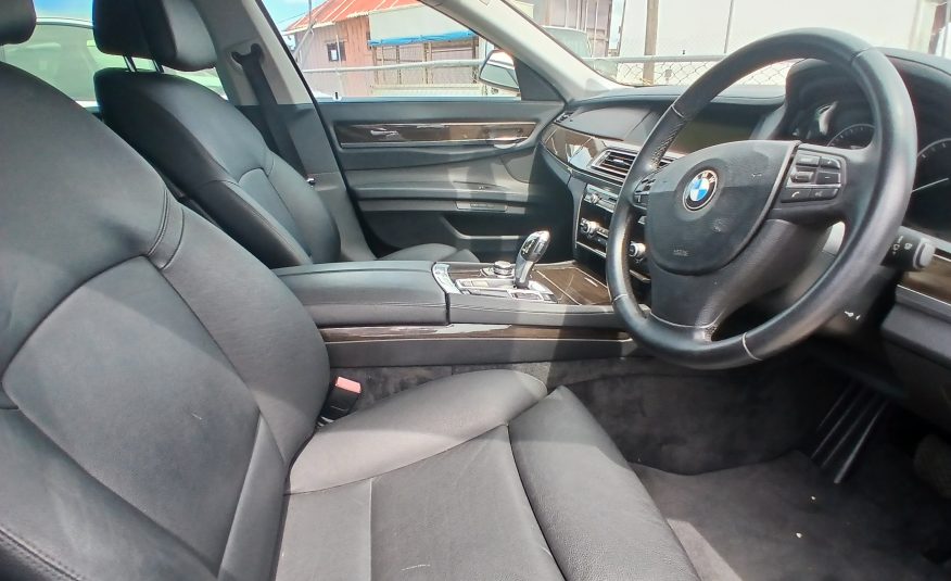 BMW 730LI