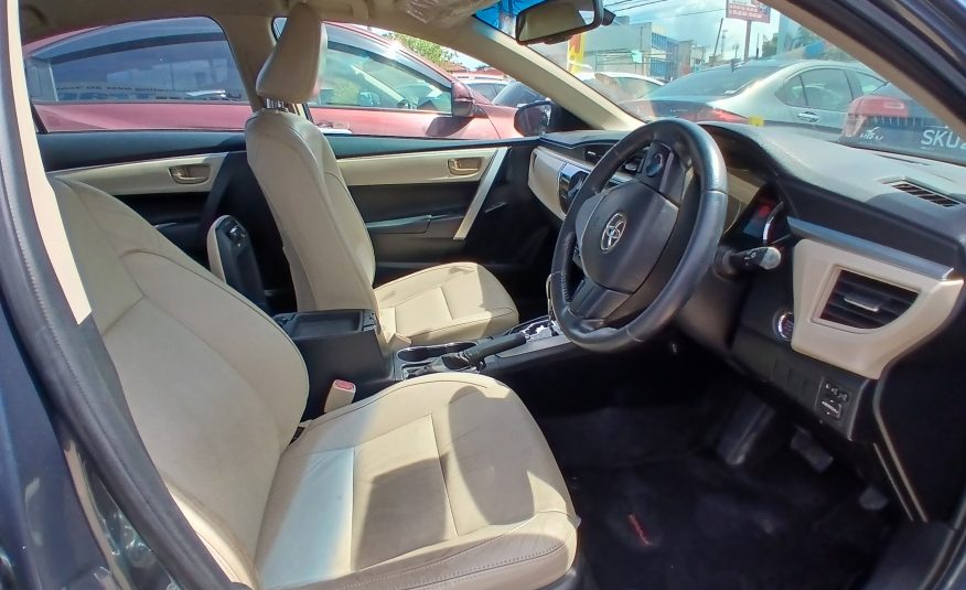 2015 Toyota Corolla Altis