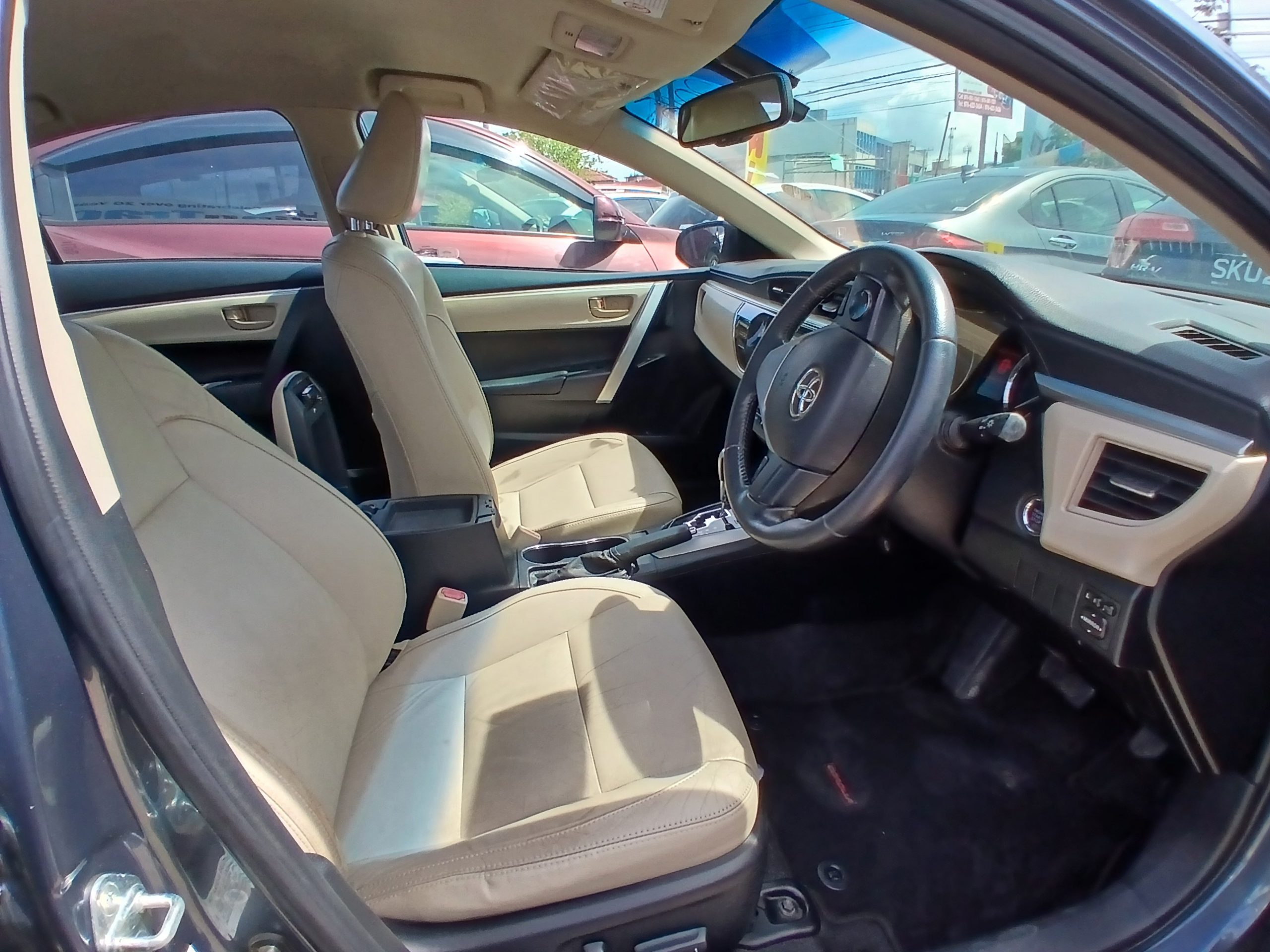 2015 Toyota Corolla Altis