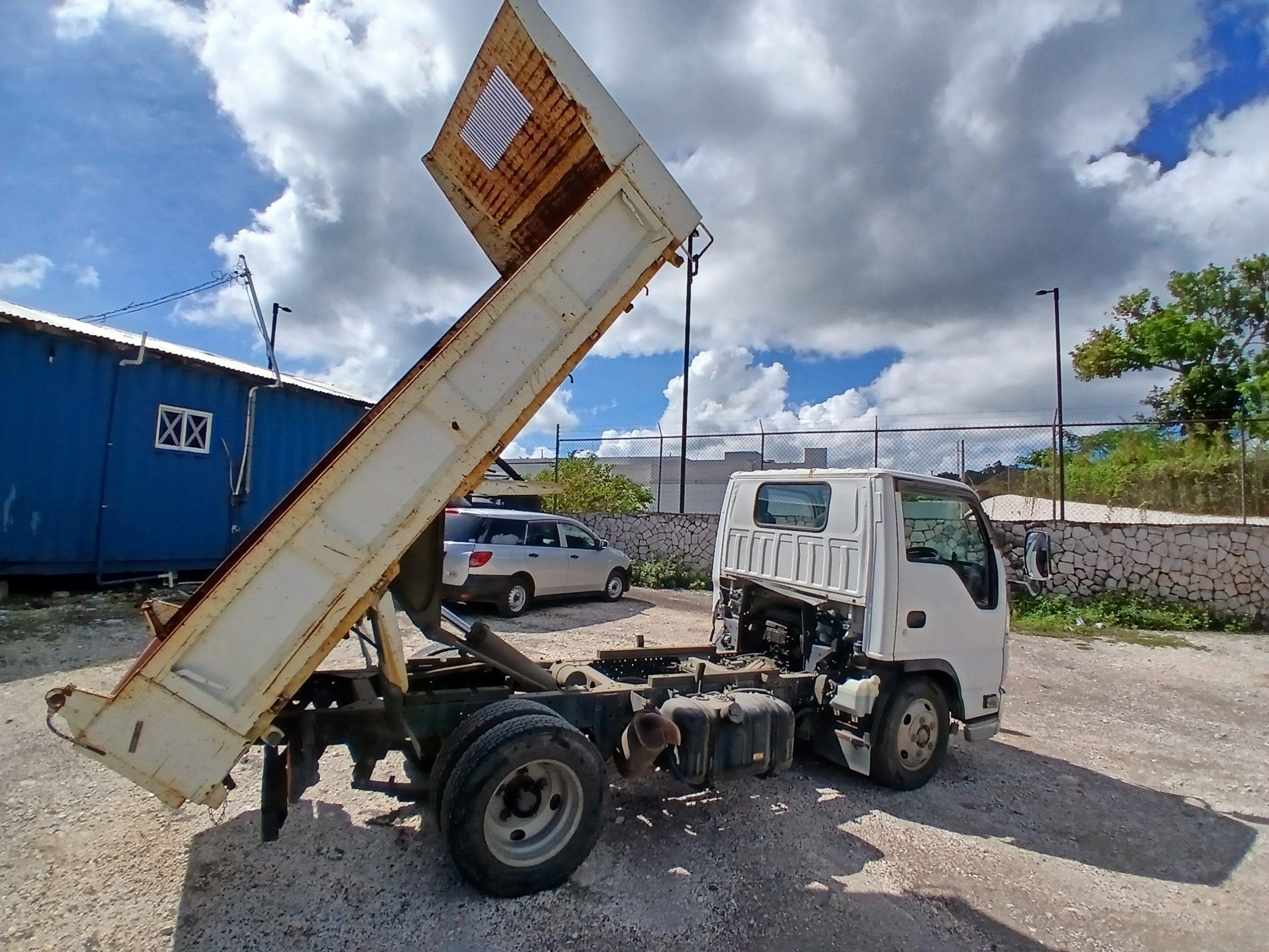 2010 Mazda Titan Rebadged Truck