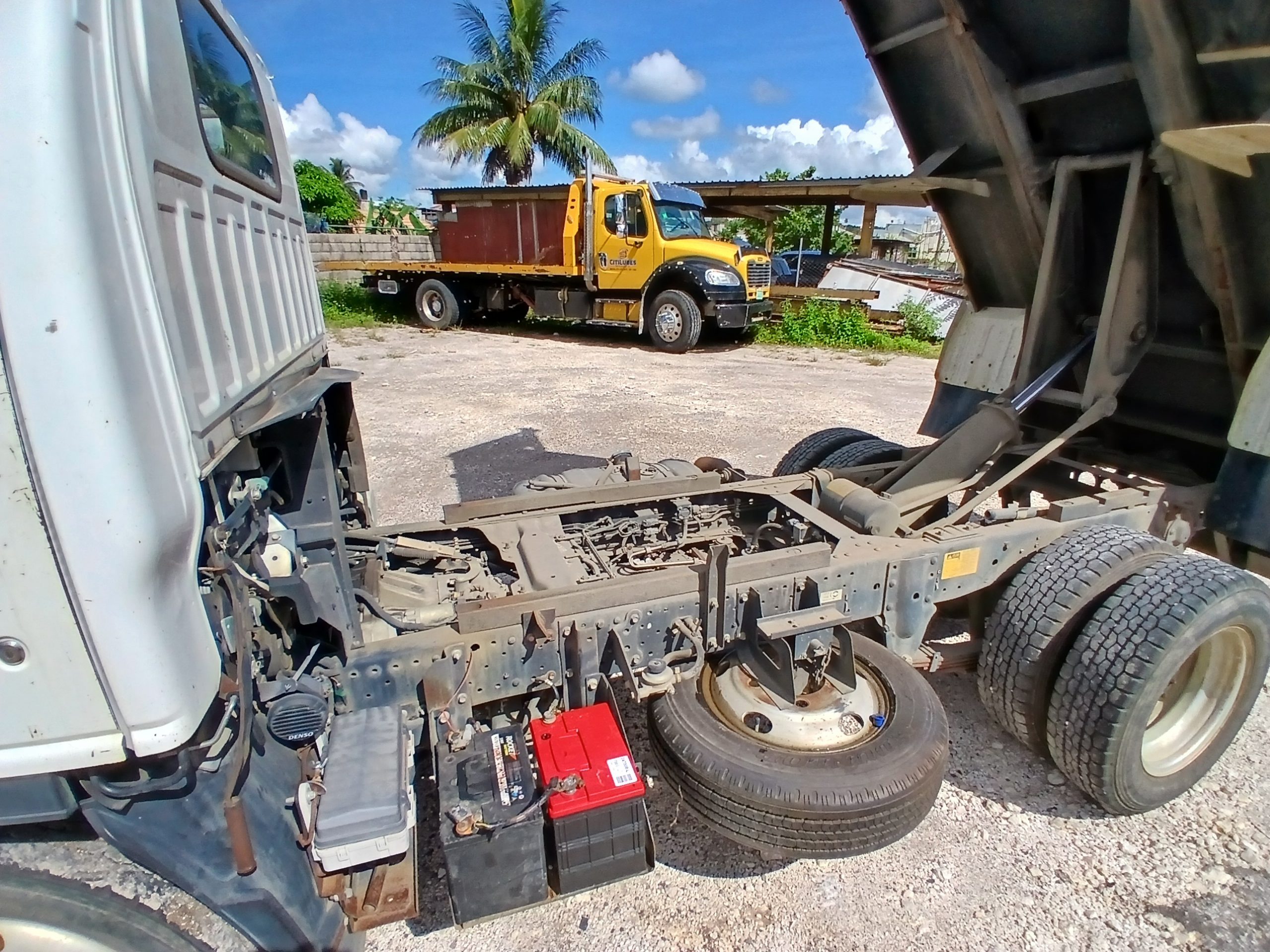 2010 Mazda Titan Rebadged Truck