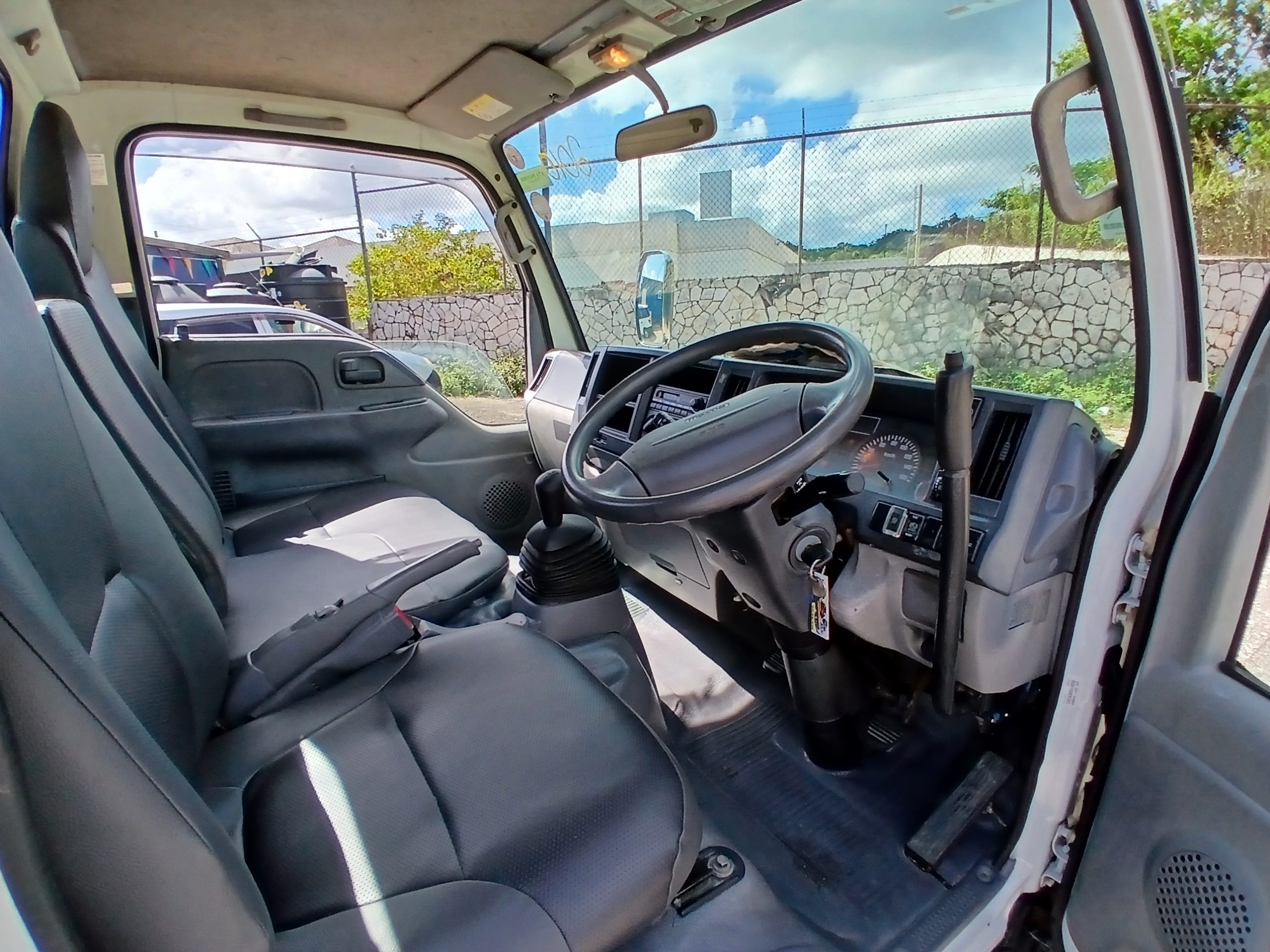 2010 Mazda Titan Rebadged Truck