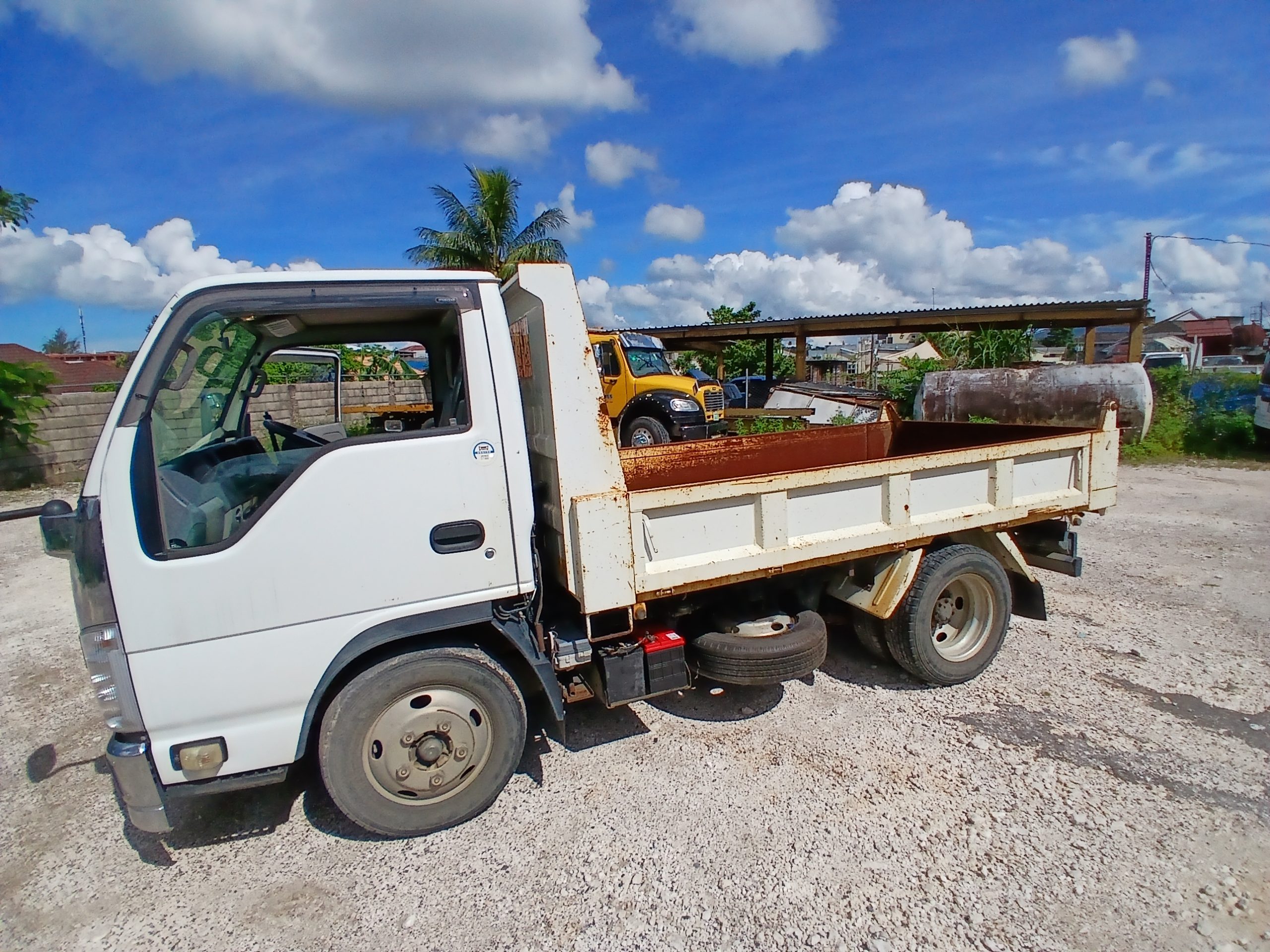 2010 Mazda Titan Rebadged Truck