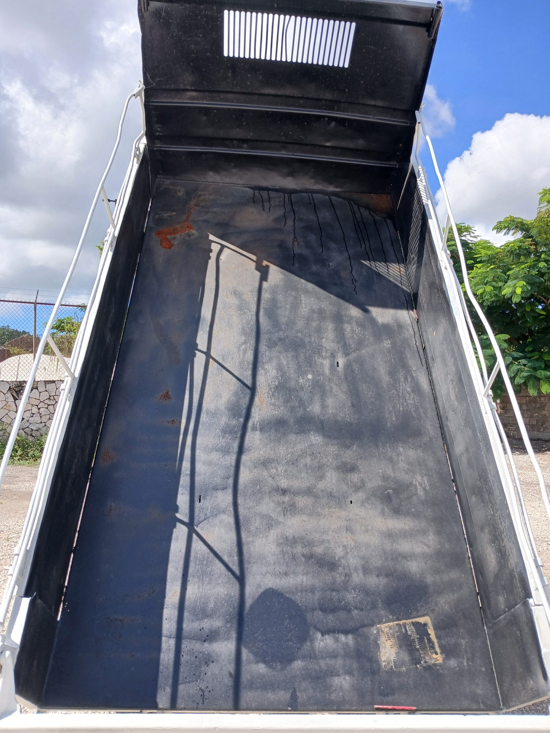 2006 Mazda Titan Rebadged Tipper Truck